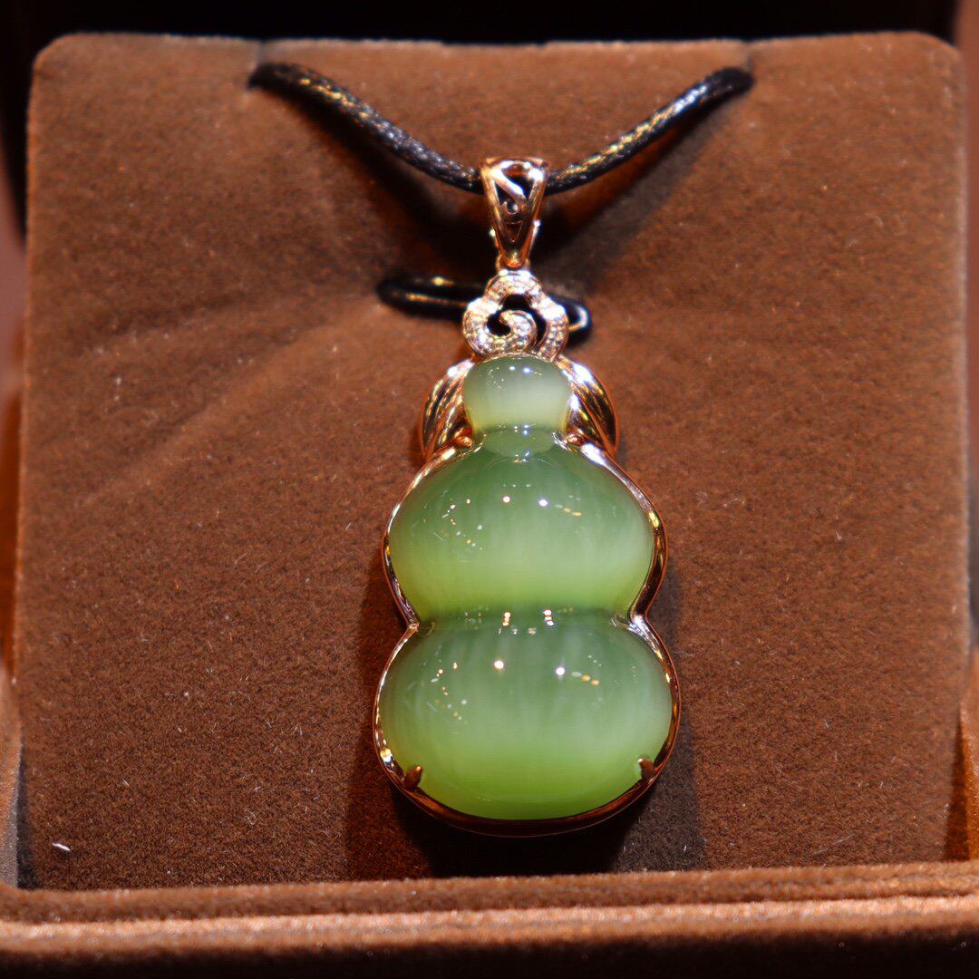 女王节礼物 天然猫眼和田碧玉葫芦吊坠镶18k金菠菜绿玉挂件送妈妈