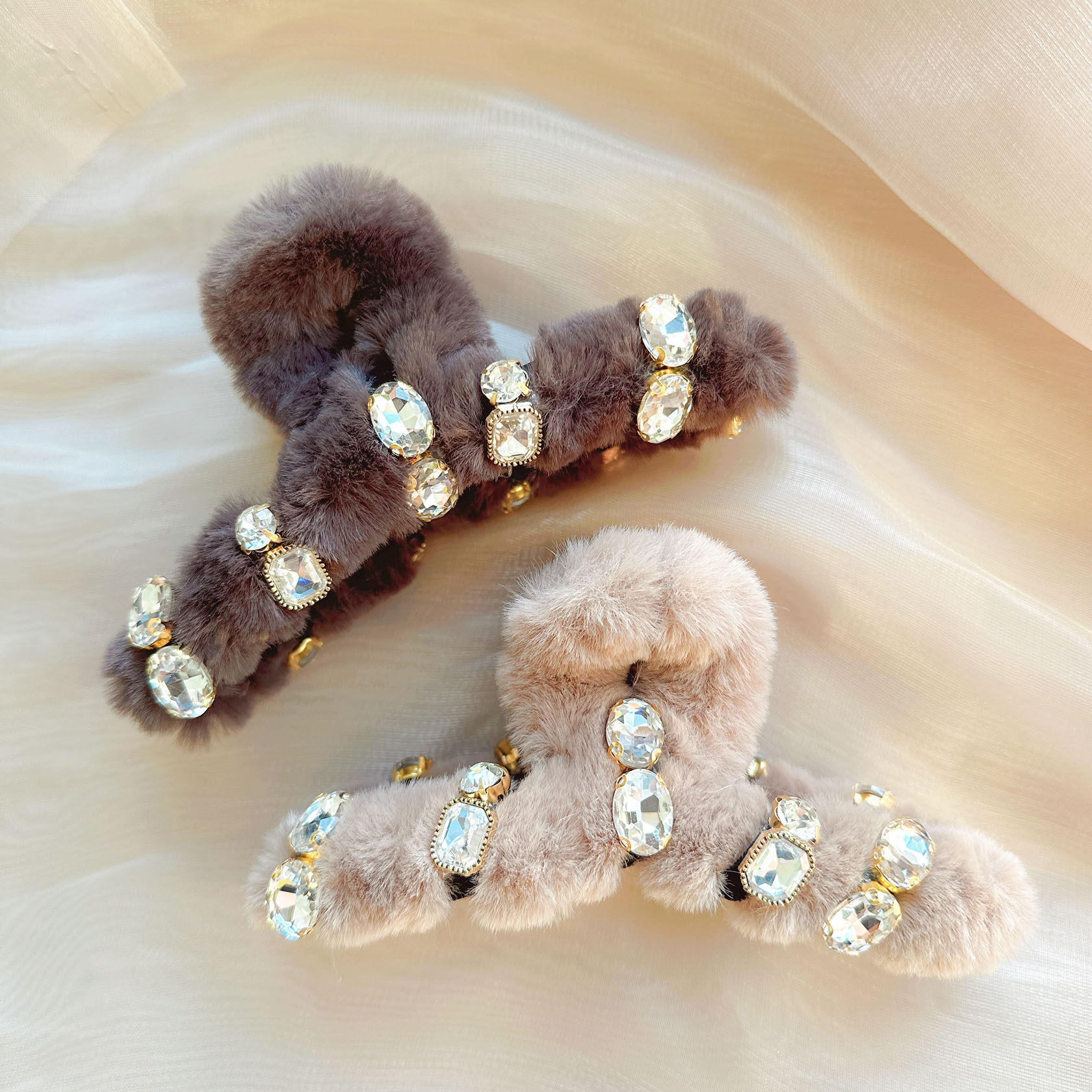 夹子发饰头饰韩国东大门14cm毛绒大号鲨鱼夹设计感抓夹秋冬高级感