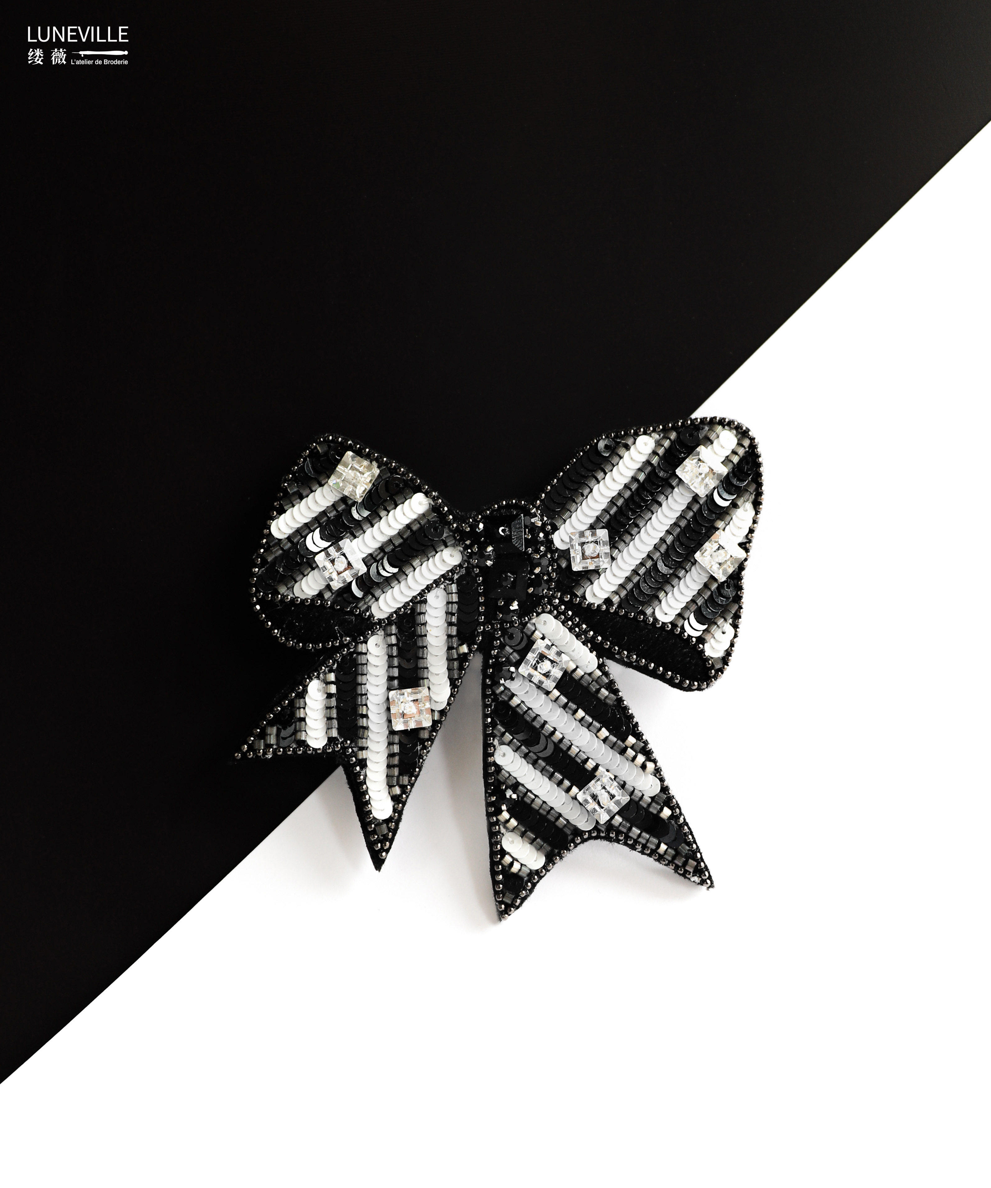 luneville缕薇 | 蝴蝶结胸针刺绣材料包法式刺绣视频教程在线课程