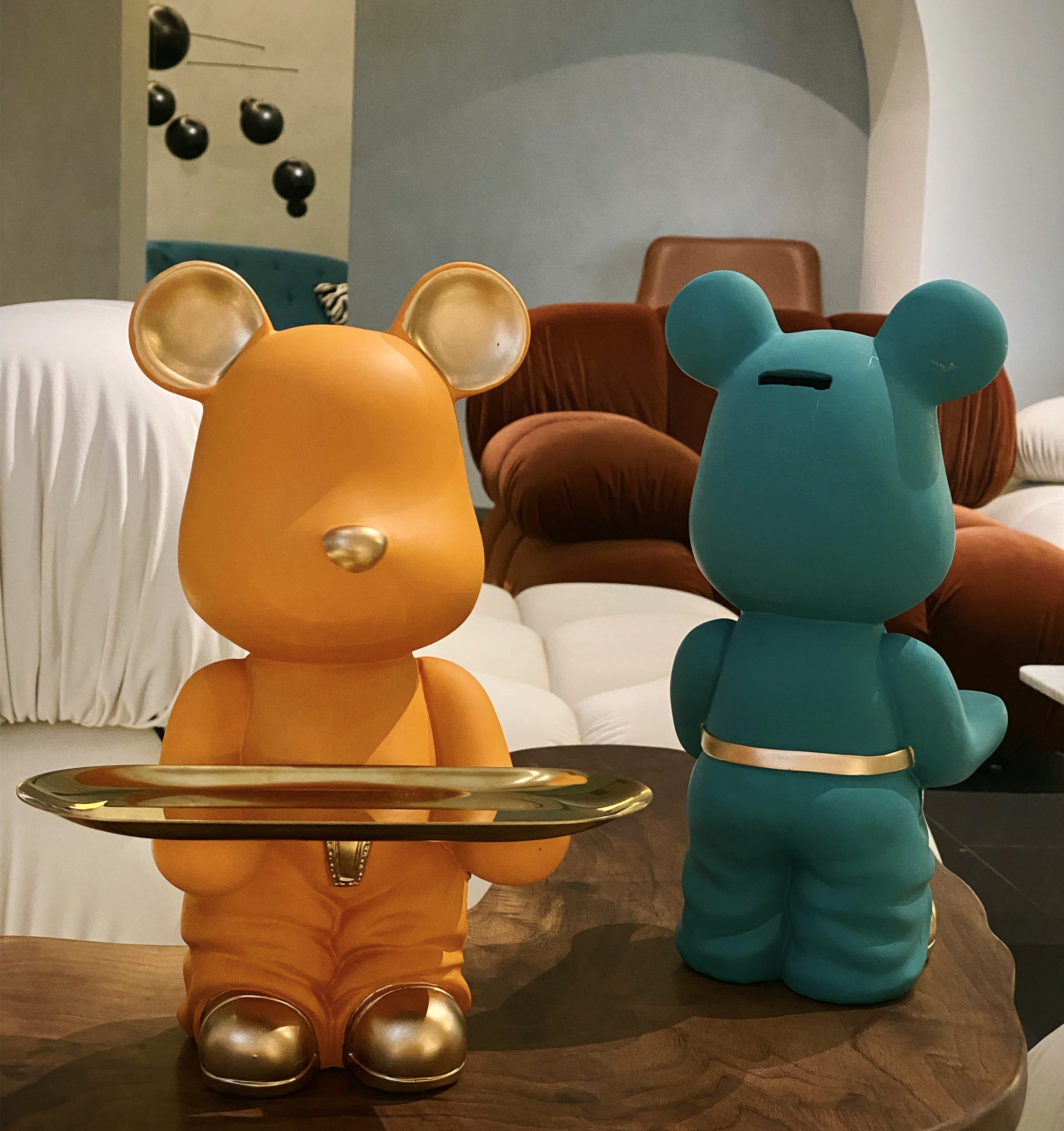 北欧创意暴力熊存钱罐客厅收纳钥匙玄关装饰家居桌面茶几托盘摆件