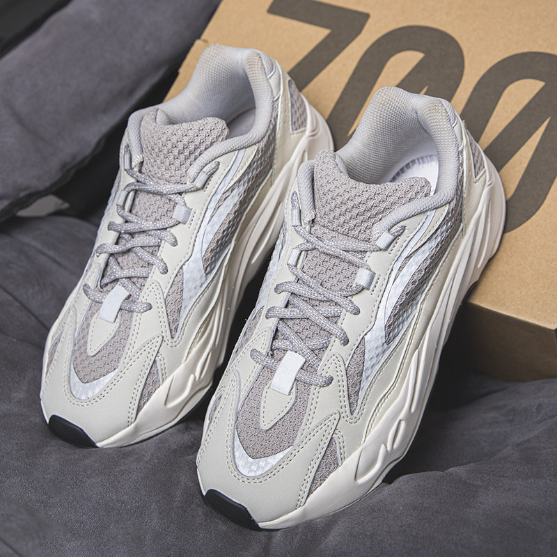 椰子700鞋灰优惠专场