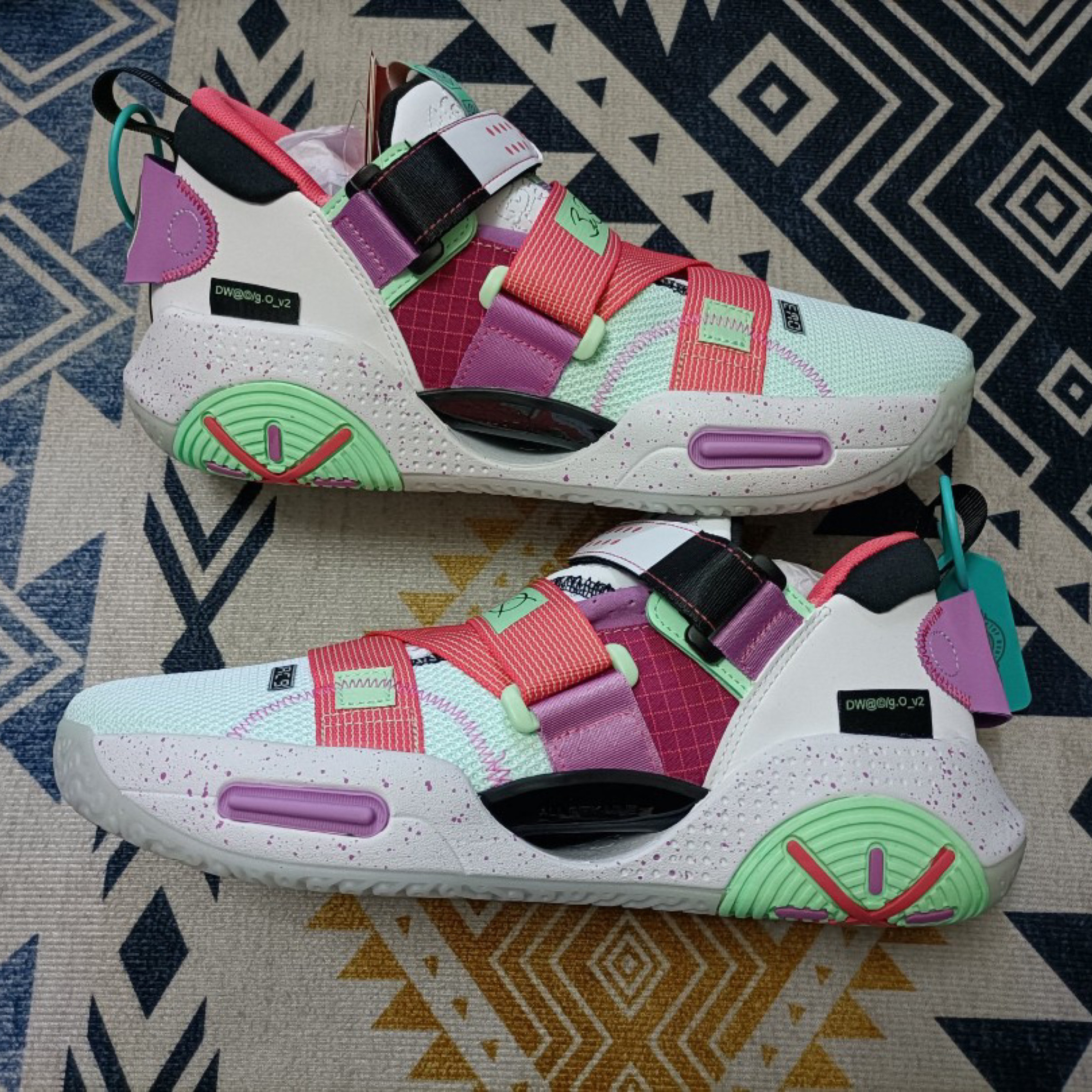 特价全场9_李宁韦德之道全城9篮球鞋男棉花糖全场9无眠全程九海岸城