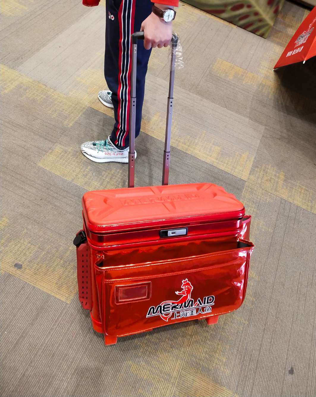 山田雷臣大容量拉杆钓箱拖车加厚活鱼桶拉竿箱活鱼箱鱼护桶