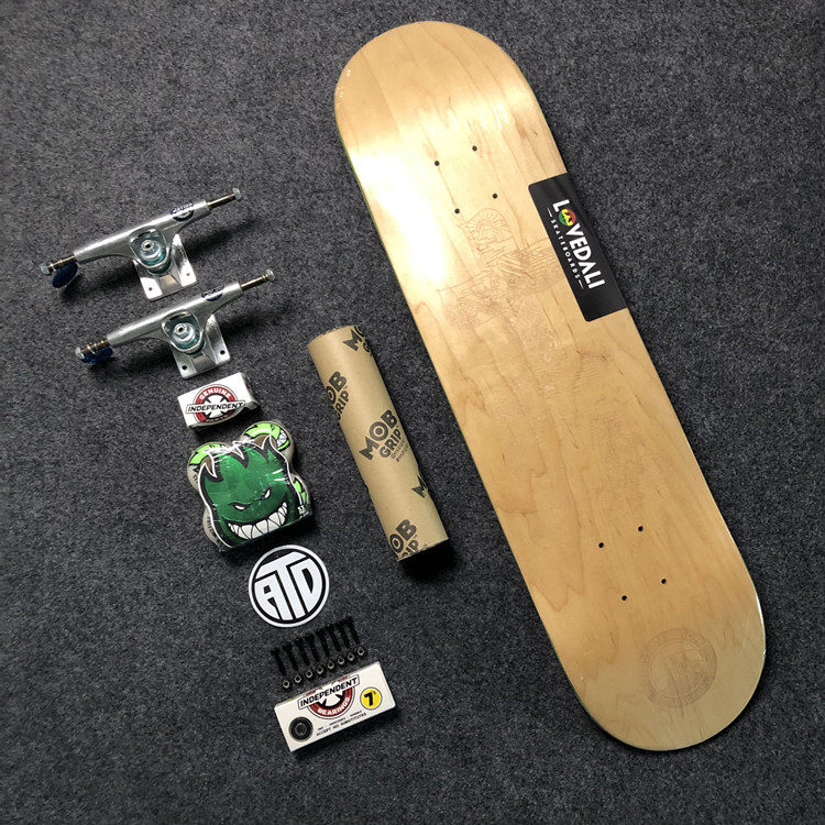 lovedali纪念滑板雕刻原木色双翘板independent支架spitfire轮子