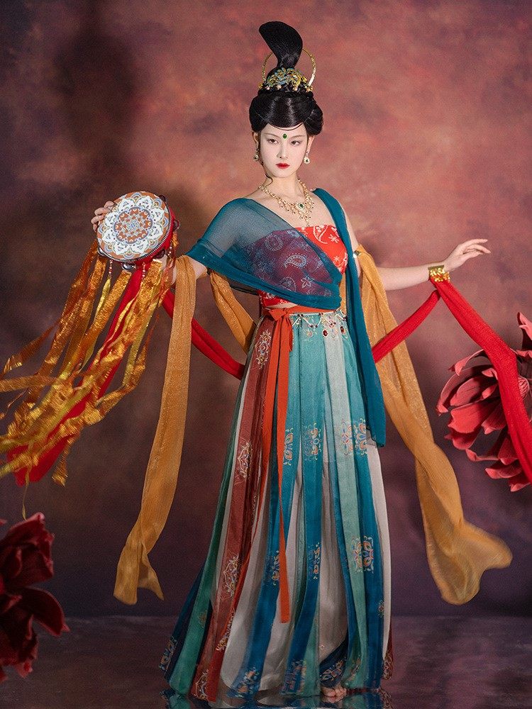 敦煌飞天汉服夏季薄款女古装超仙性感异域风情服装舞蹈表演演出服