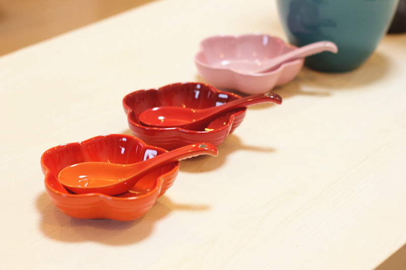 【法國】Le Creuset酷彩 小花碗花盤醋碟12.5cm在類目 餐飲具, 餐具, 定製餐具, 家用瓷器中 - 來自Buy2taobao.com提供專業的淘寶代購服務