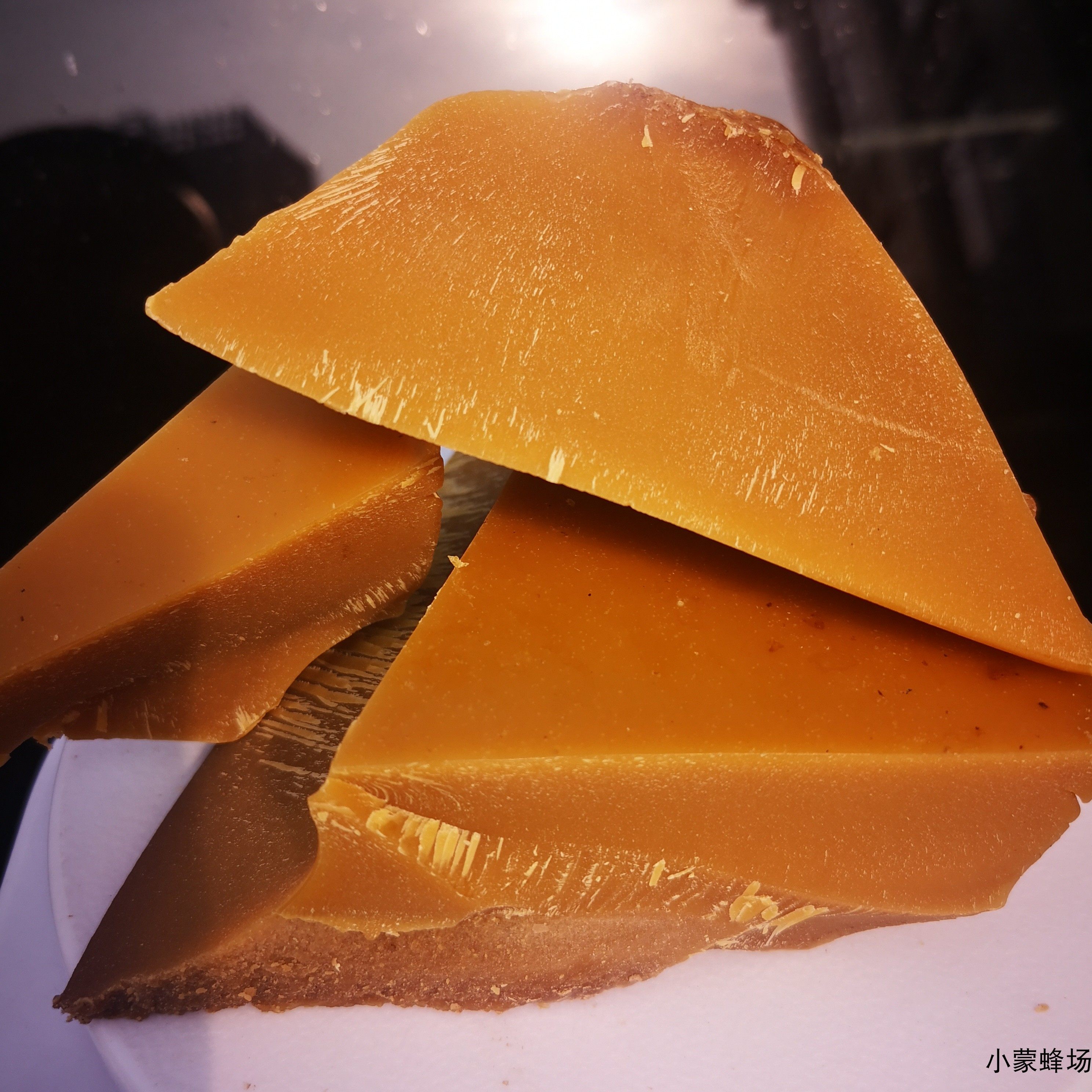 蜂蜡diy手工唇膏蜡食用蜂巢融化固体蜡土蜂巢蜂脾熬土蜡200g