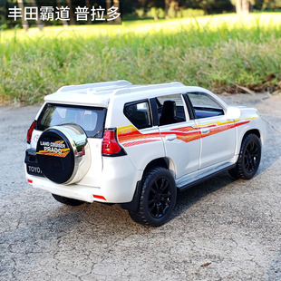 1/32丰田霸道普拉多SUV合金汽车模型仿真金属车摆件回力儿童玩具