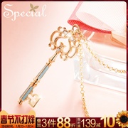 SPECIAL retro skin lining hollow necklace Charlottenburg's key sweater chain long 2022 new