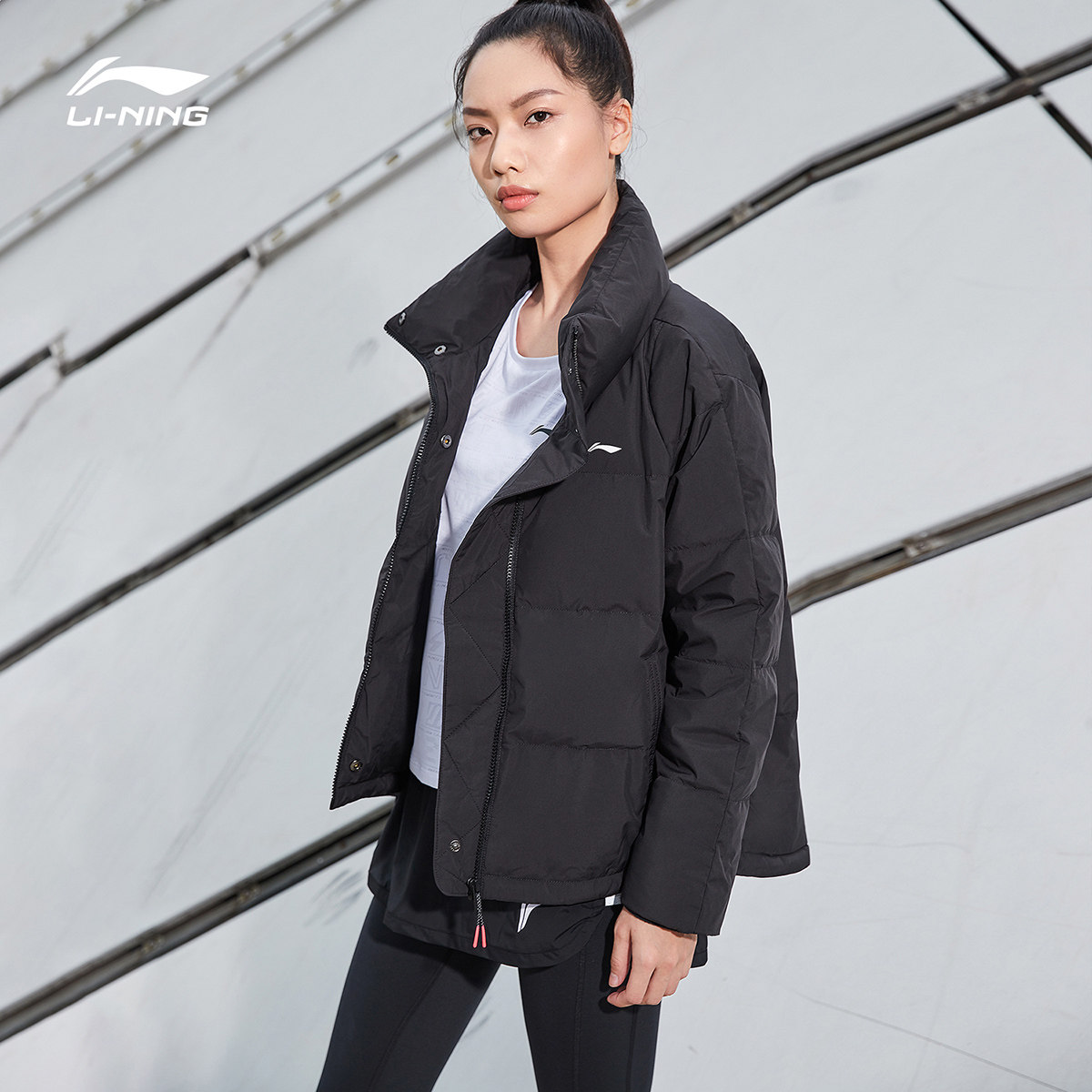 李宁女羽绒服