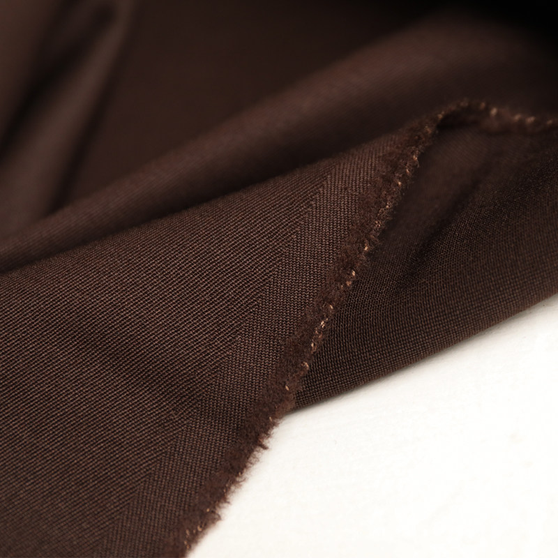 意大利进口咖啡色斜纹华达呢纯羊毛精纺羊毛面料设计师套装布料