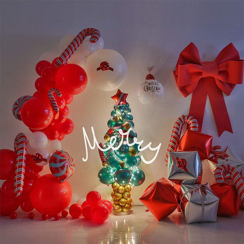 圣诞节喜庆气球布置圣诞树礼物包气球链节庆会场酒店创意场景装饰