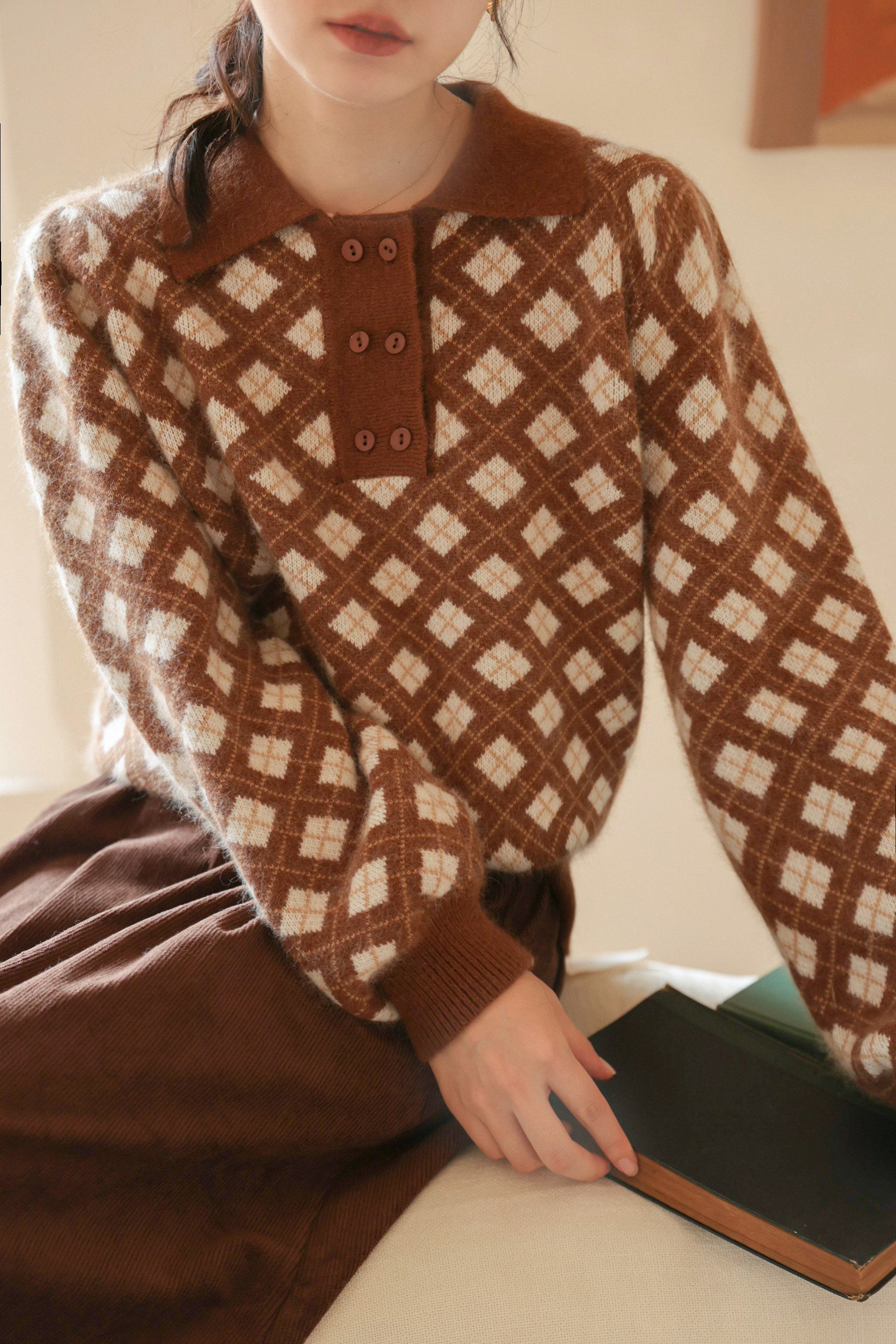 gojo法式复古经典菱格毛衣开衫长袖慵懒针织衫polo领毛衣外套女