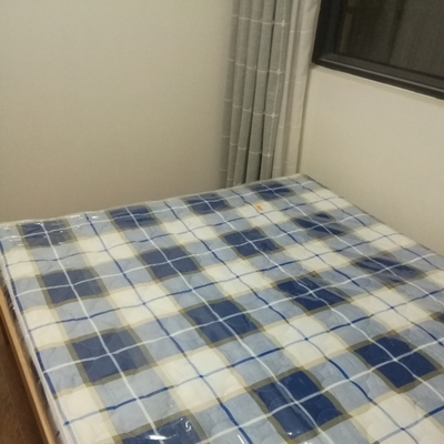 揭秘对比反馈梦神床垫和穗宝哪个好，大家对比一下两个牌子！