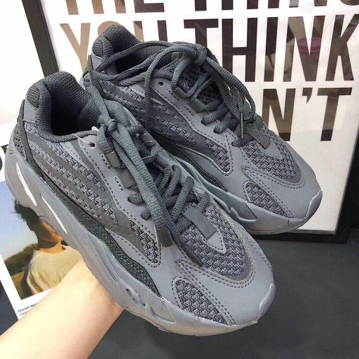 椰子yeezy700v2正规货源代购假一赔十可鉴定