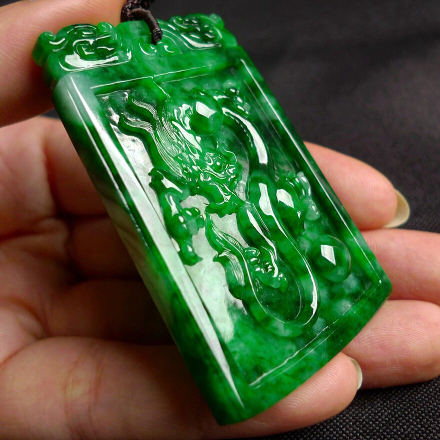 【高端霸气】老坑种辣阳绿缅甸天然a货翡翠大龙牌吊坠 35.61g