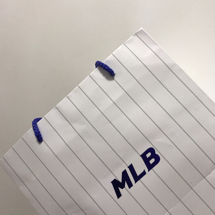 景德镇mlb白色金标正品棒球帽,全新有盒子有手提袋!