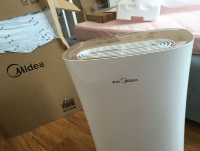 讨论讨论airx空气净化器除甲醛怎么样?放卧室里的话有酸味?