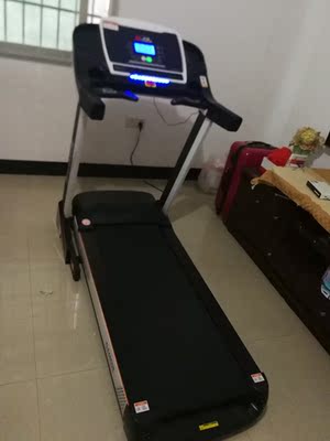 老铁揭秘,锐步和亿健跑步机哪个好?哪个减震好性价比高?