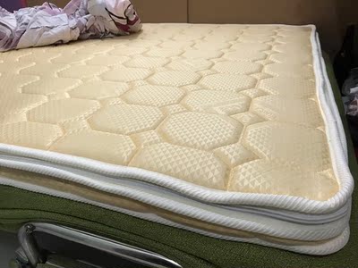 使用参考:金可儿乳胶床垫怎么样?到底口碑如何?