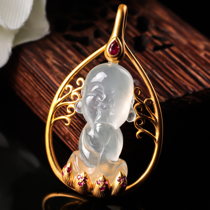 【源头好货-四会】18k金镶嵌红宝石冰种宝宝佛吊坠4.10克