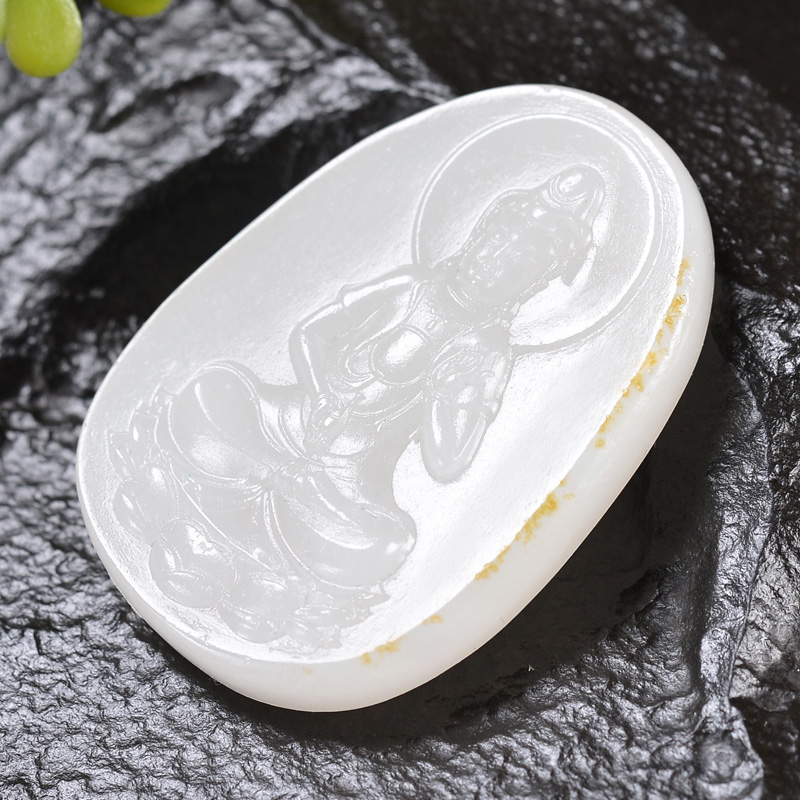 老坑过灯羊脂玉 省级大师韩帅工作室作品 和田玉观音挂件25克