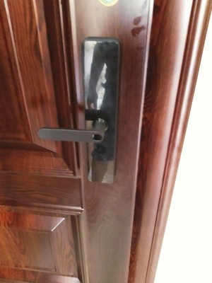 解说闺蜜推荐的三星智能锁好用吗，指纹识别灵敏吗？求助！