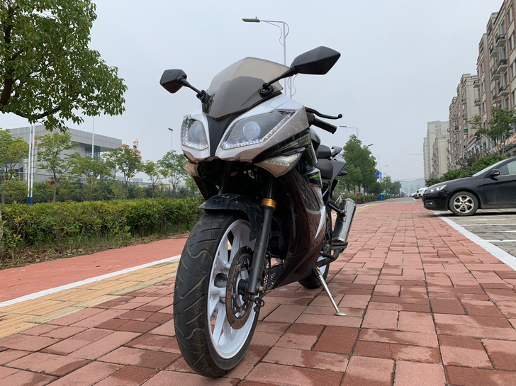 地平线250gt成色还好新手入门神器手续齐全发动