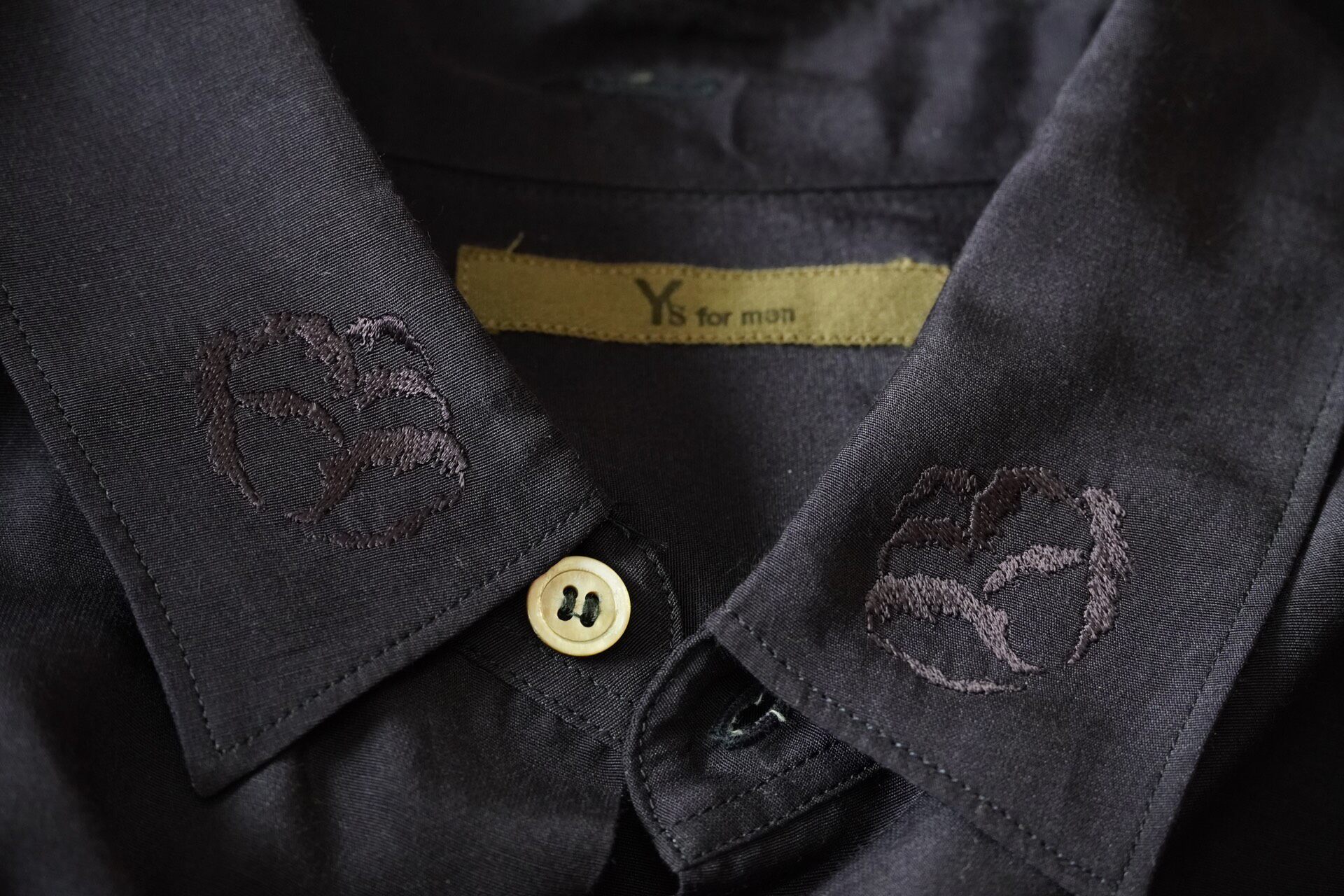 Yohji Yamamoto Neckline Floral Embroidery Shirt