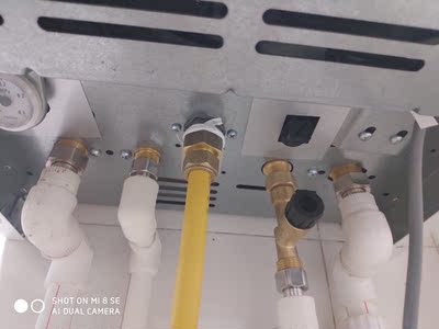 说说看圣都阳光壁挂炉是哪里生产的品牌，和美的哪个好？