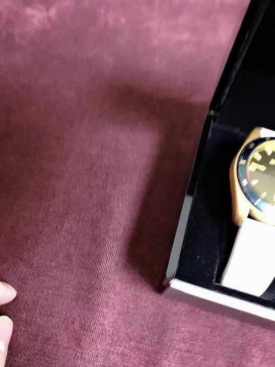 Armani阿玛尼新款个性混色表盘男士手表时尚潮流石英腕表