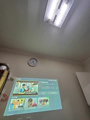 达人评测：触灵和坚果投影仪哪个好？内行来说评测