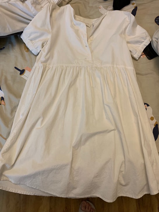 白色连衣裙，纯棉纯棉布料超级舒服，自穿不退不换