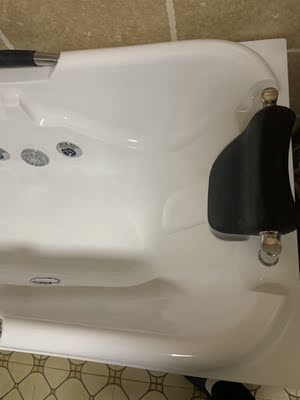 达尔文6001独立式人造石浴缸好用吗?斜躺能浸泡整个身体吗?