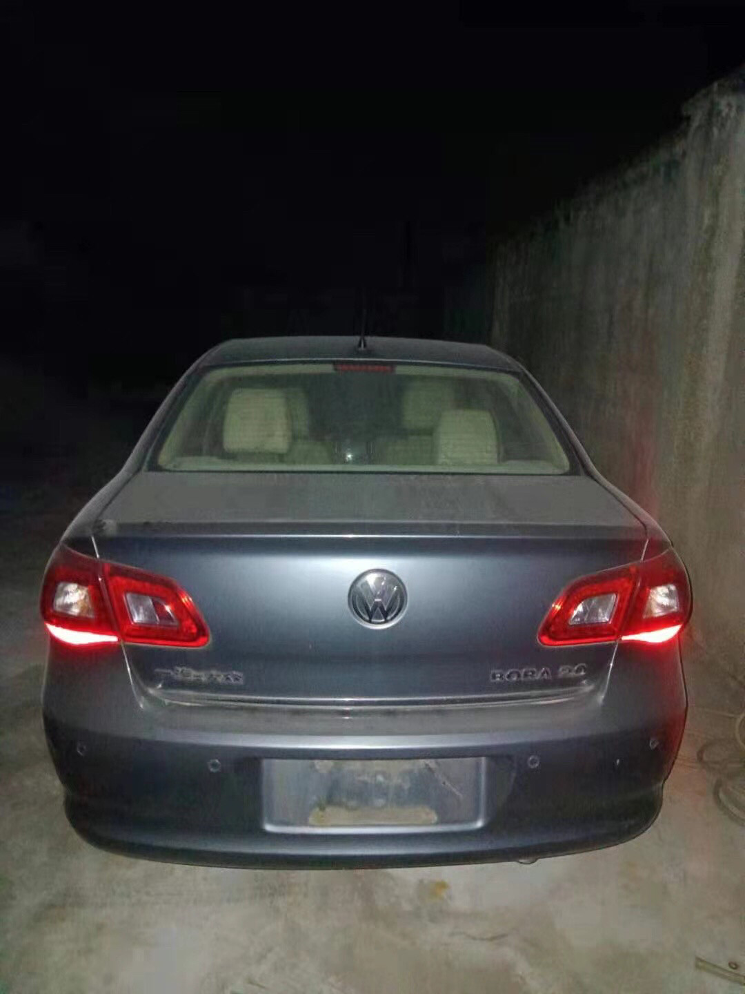 10年大眾寶來拆車件