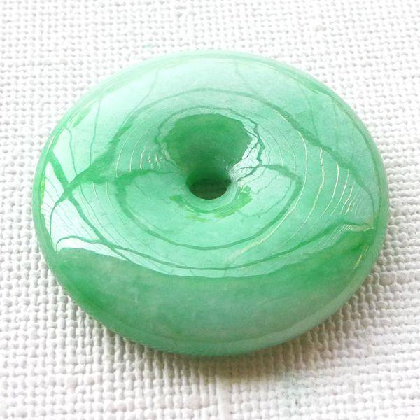 【拍卖】天然a货翡翠浅绿色平安扣吊坠16.52g