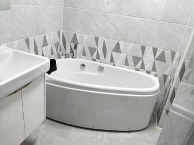 大品牌:沃特玛独立式浴缸怎么样?是否真的性价比高吗?