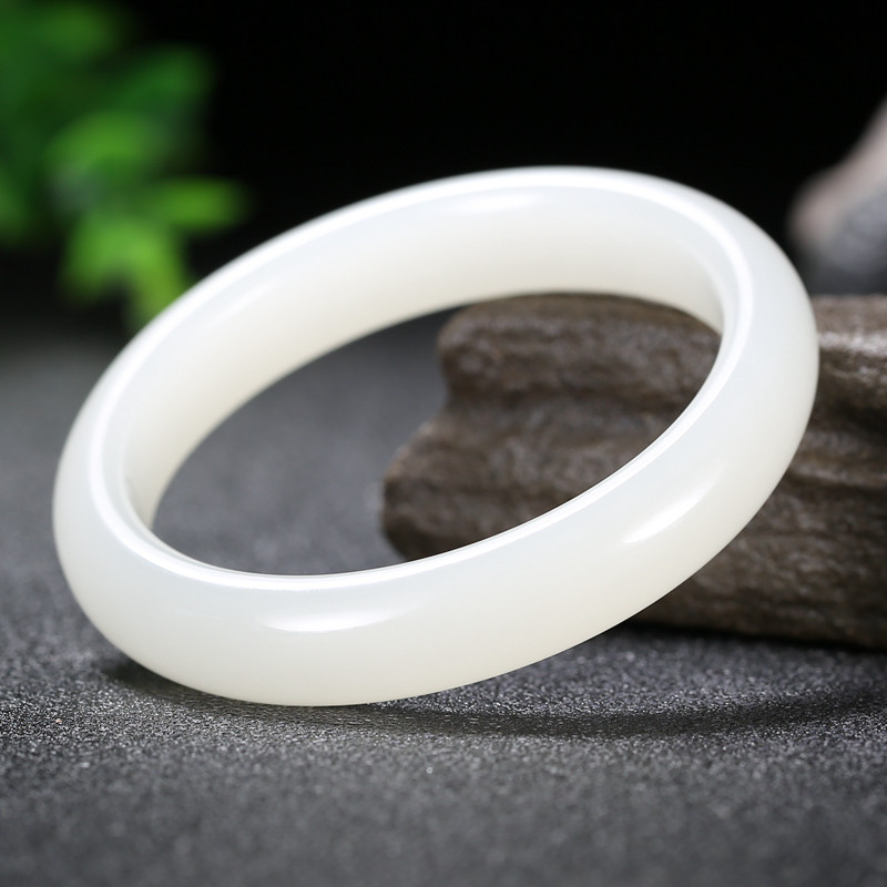 老坑特细羊脂玉流油无暇 新疆和田羊脂玉手镯小内径50.8#35.802g