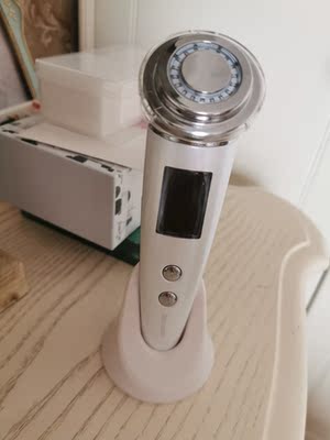 点评Dr.ArrivoThe Zeus宙斯美容仪标准版怎么样?真实内幕曝光