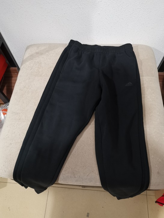 正品L2XL码阿迪达斯运动男裤，L码180/86A，2XL