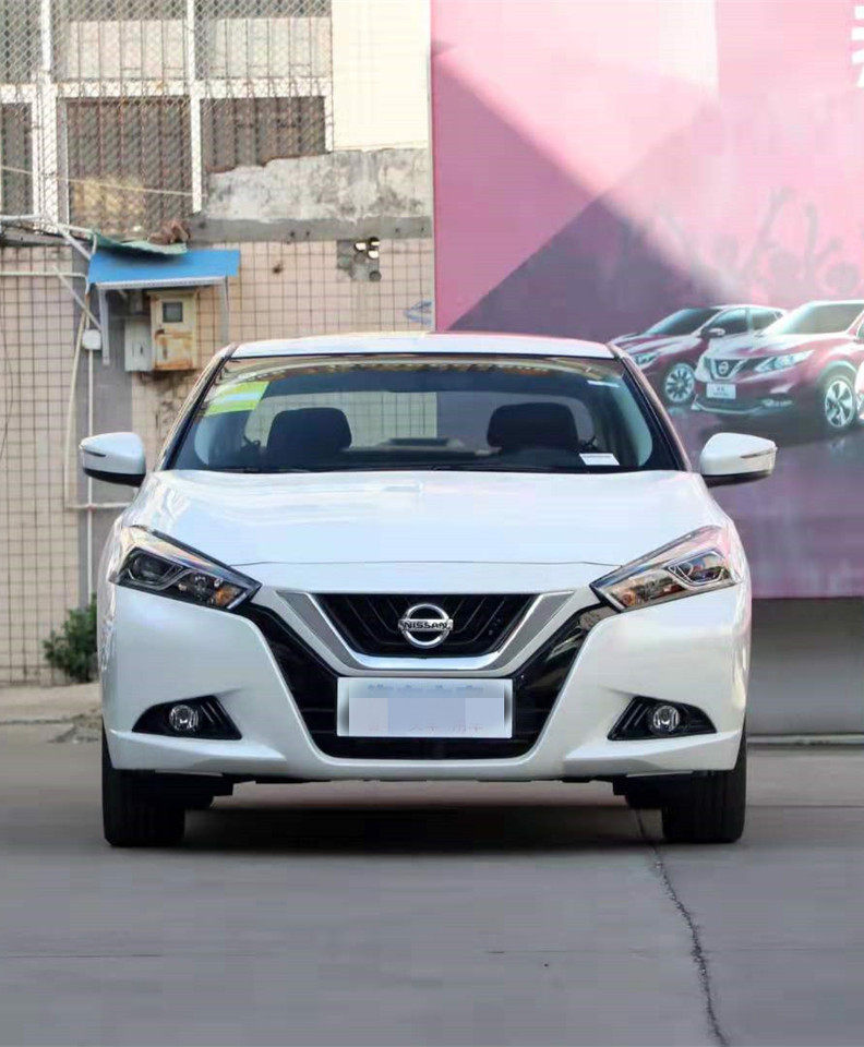 新车蓝鸟21款网络拍卖公告