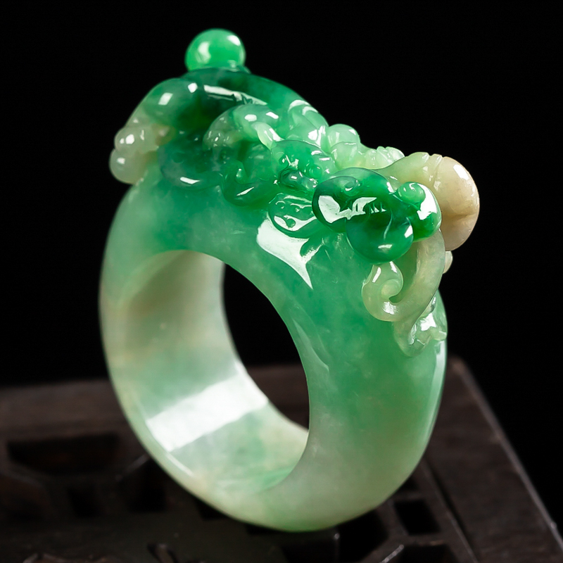 黄加绿翡翠龙戒指正品翡翠戒指 22.25g内径20.8mm