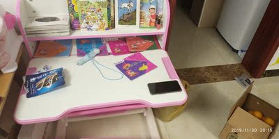 看中这个型号：护童儿童学习桌HT512B怎么样？各位爸妈说说