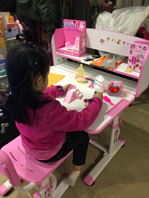 【门店同款】爱果乐学习桌儿童书桌D402N怎么样?真的值得吗