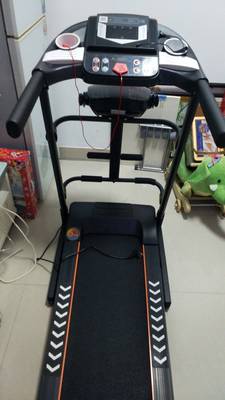 准备健身用飞健F2跑步机怎么样，这个型号的声音大吗？