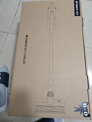 小狗吸尘器对比戴森V10有可比性吗，哪一款比较好用呢？