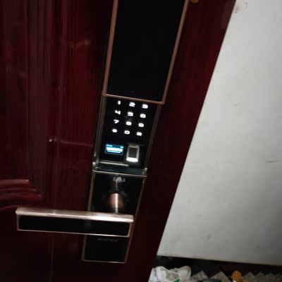 点评说说赢领指纹锁怎么样，听说指纹识别很灵敏，是真的吗？