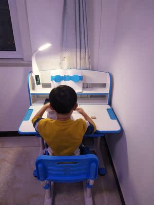 高颜值多功能的生活诚品儿童学习桌怎么样？质量不好吗？