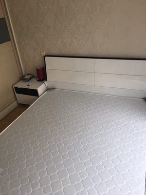 体验分享：布莱轩尼乳胶床垫怎么样，质量好不好？有味道吗？