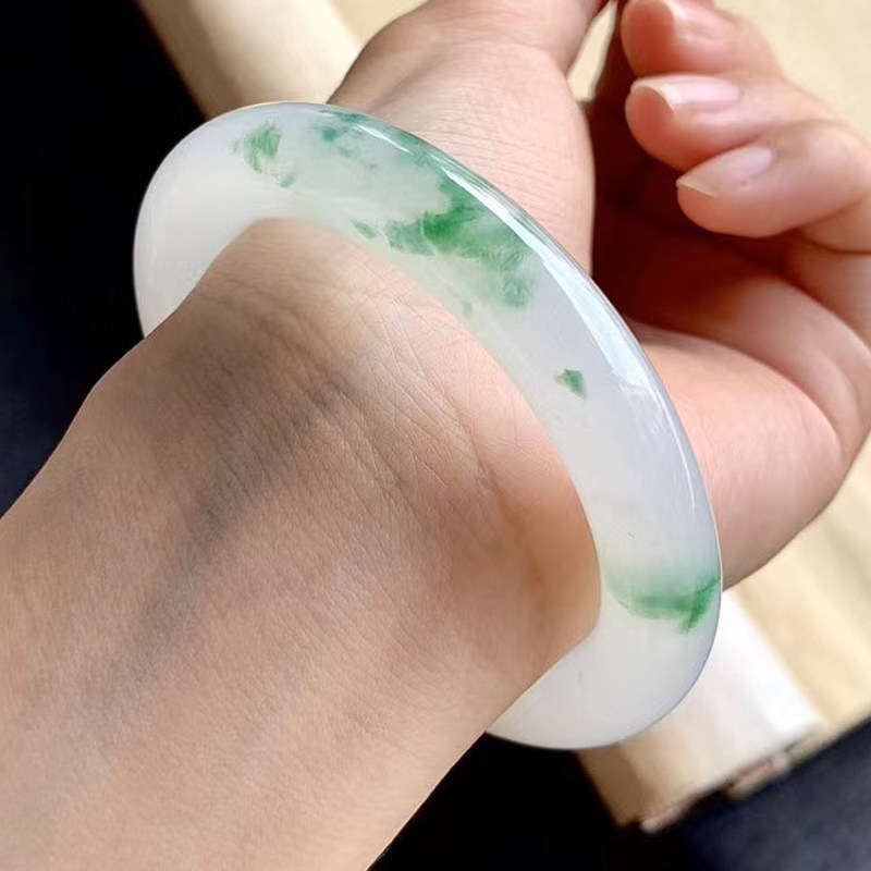 糯冰飘绿手镯53圈口圆条带证书平洲翡翠手镯定制缅甸正品a货